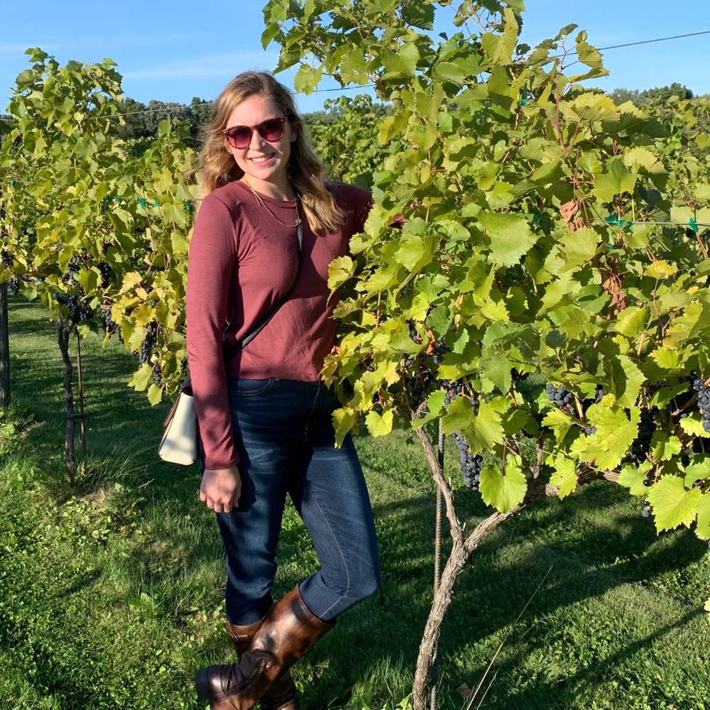 Meet your Posher, Carolyn